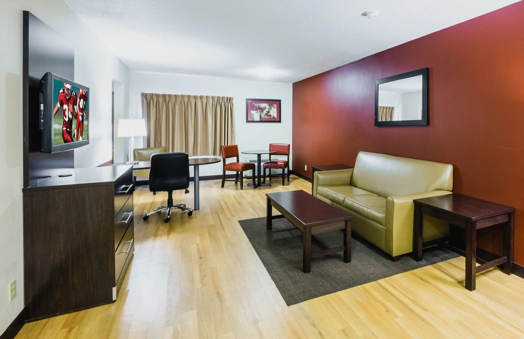 Red Roof Inn PLUS+ South Deerfield – Amherst