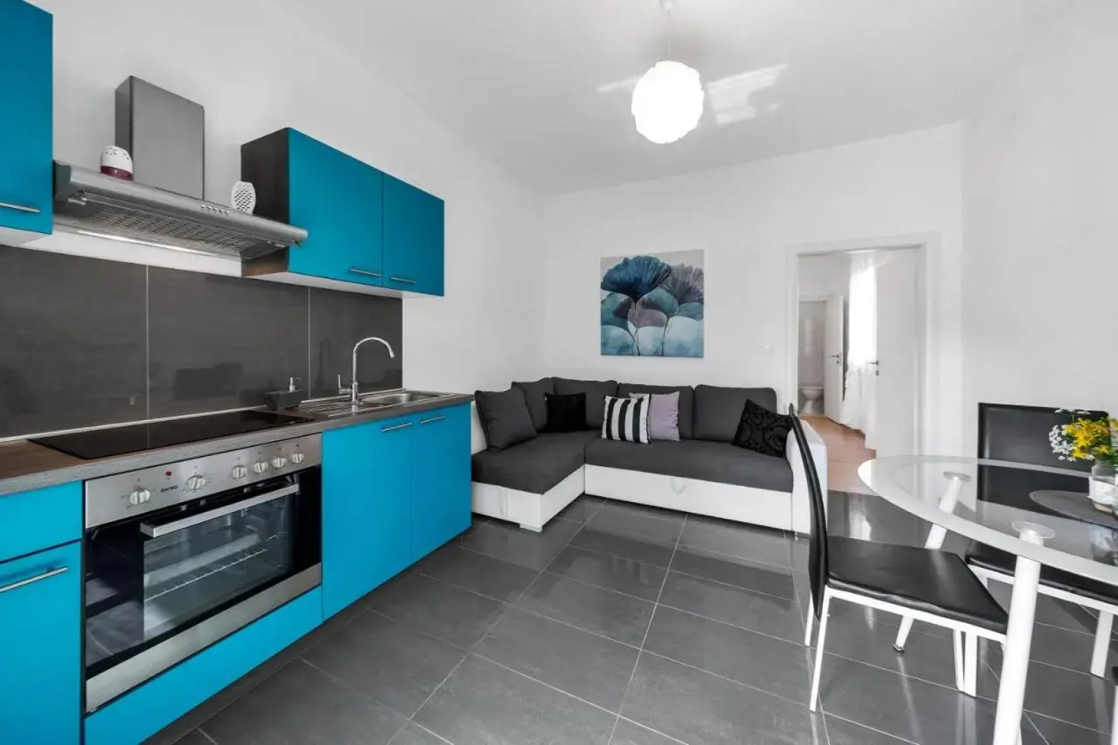 Apartments & Rooms Safić