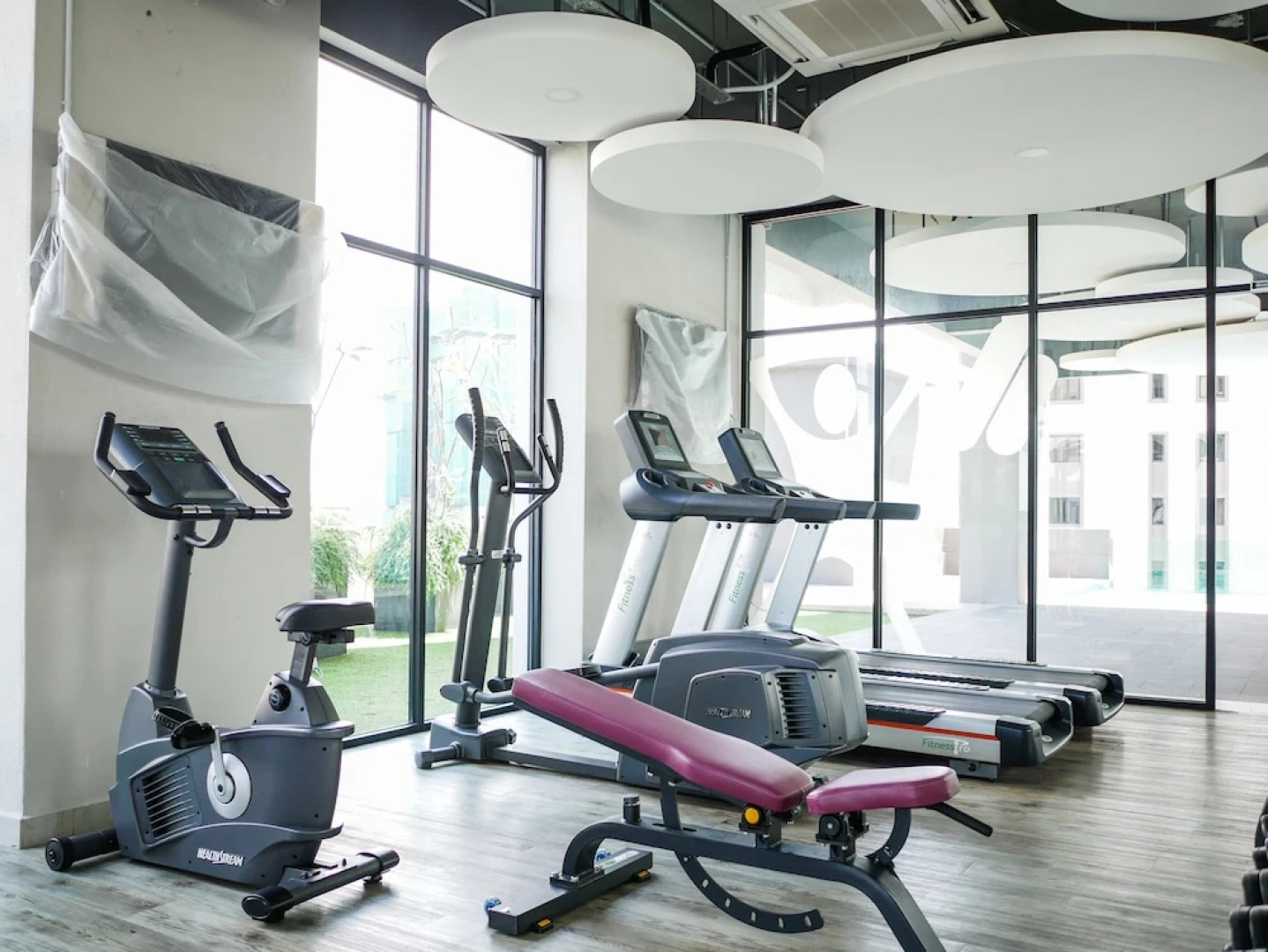 May Full Seaview Luxury Suite