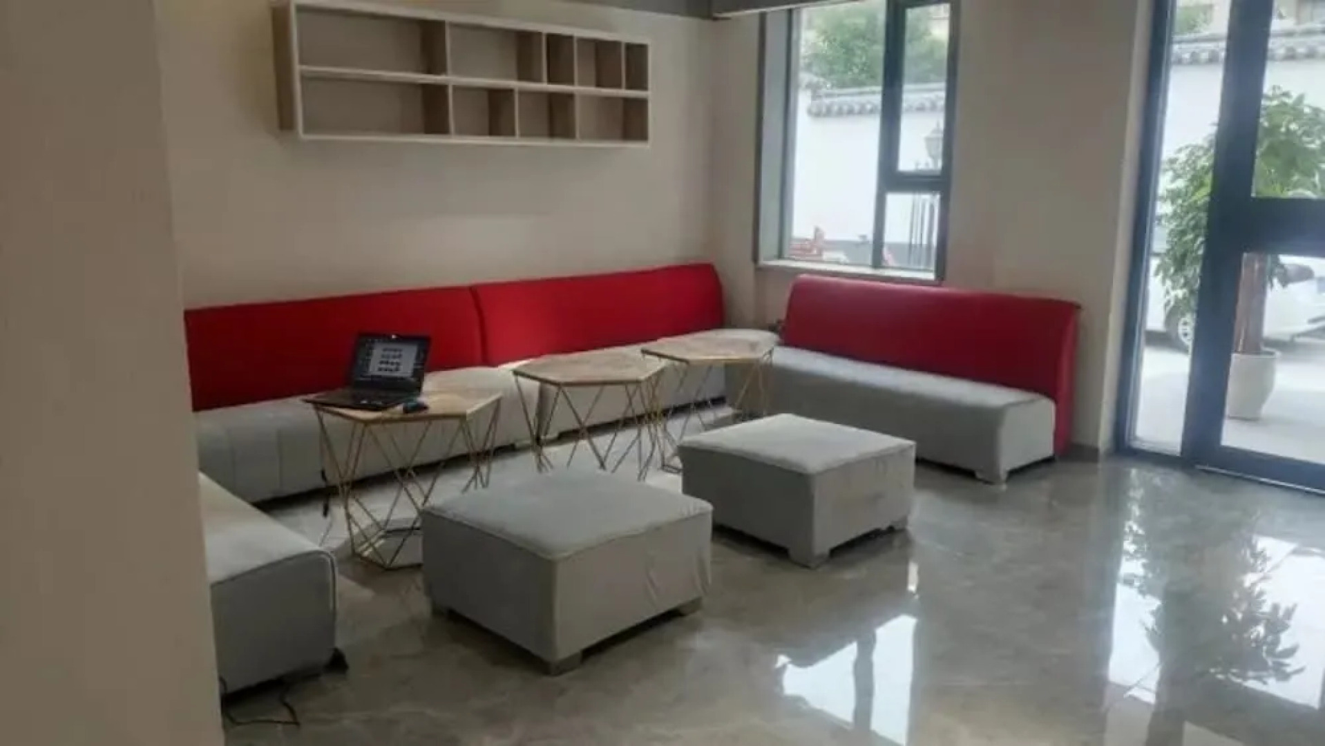 Elan Boutique Hotel Lanzhou Dongfanghong Square Subway Station