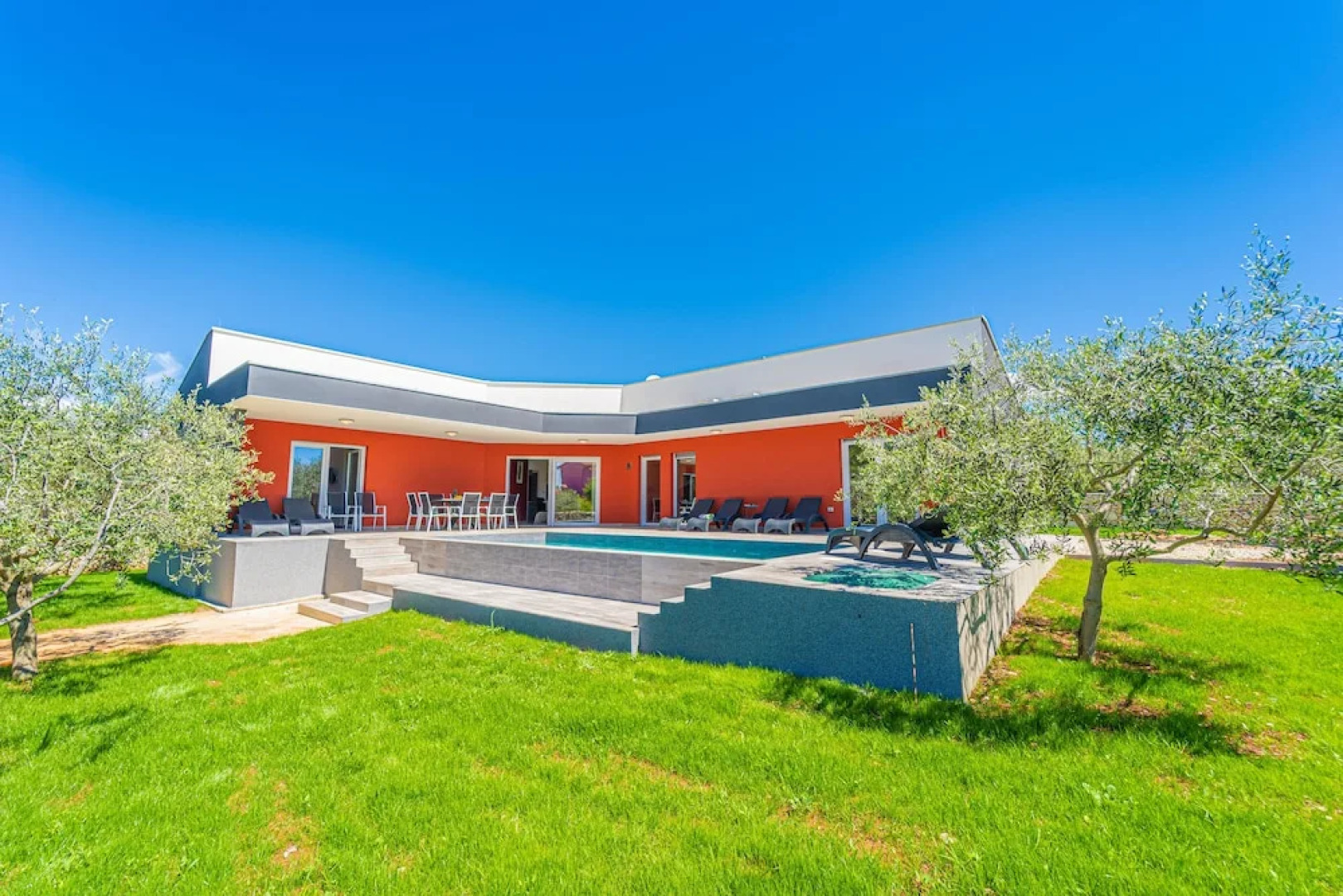 Modern Villa With Pool and Terrace