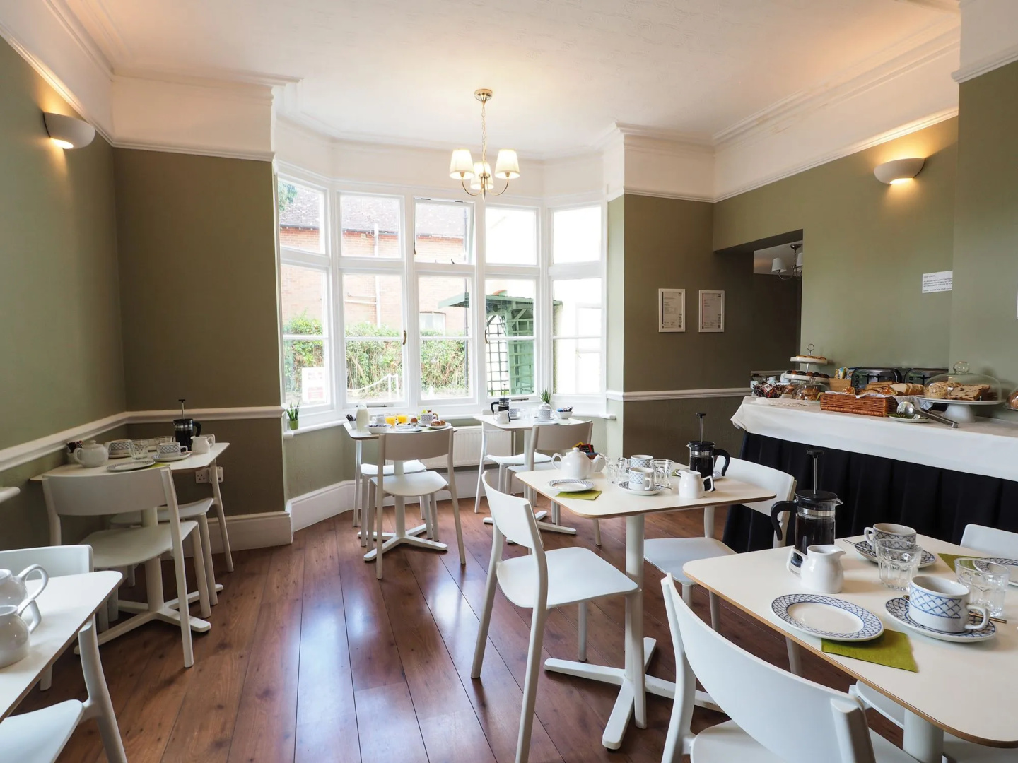 Villa Verde Gatwick
