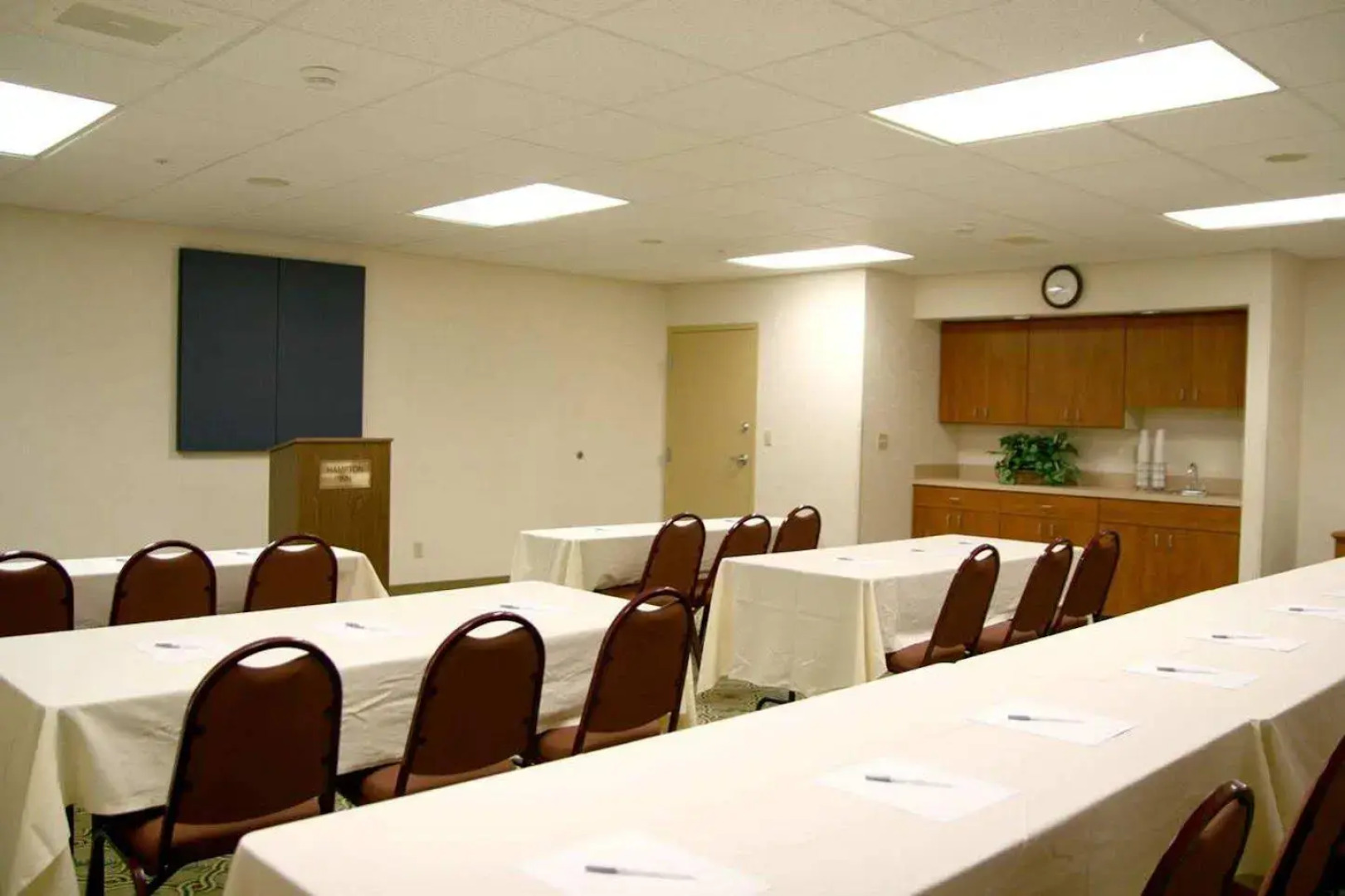 Hampton Inn Youngstown-North