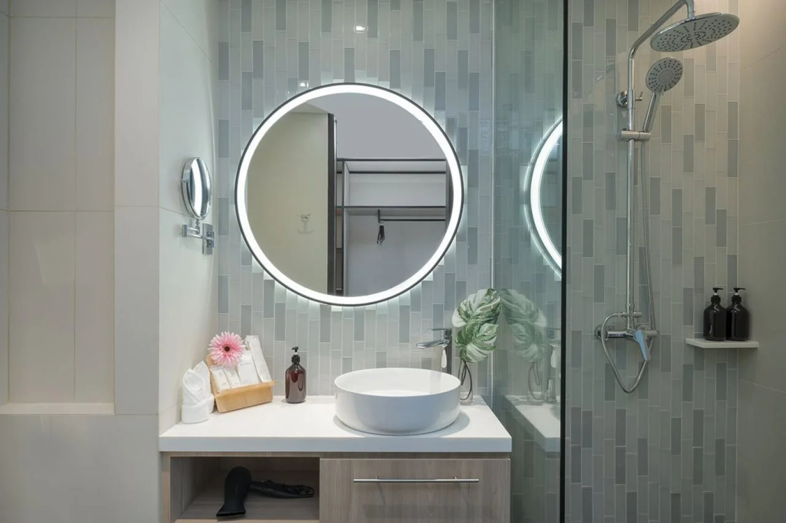 JonoX Phuket Karon Hotel