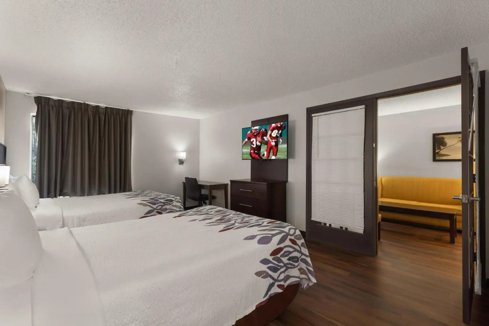 Red Roof Inn & Suites Savannah Airport