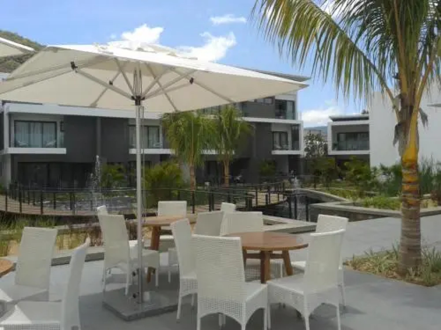 Latitude Luxury Apartment