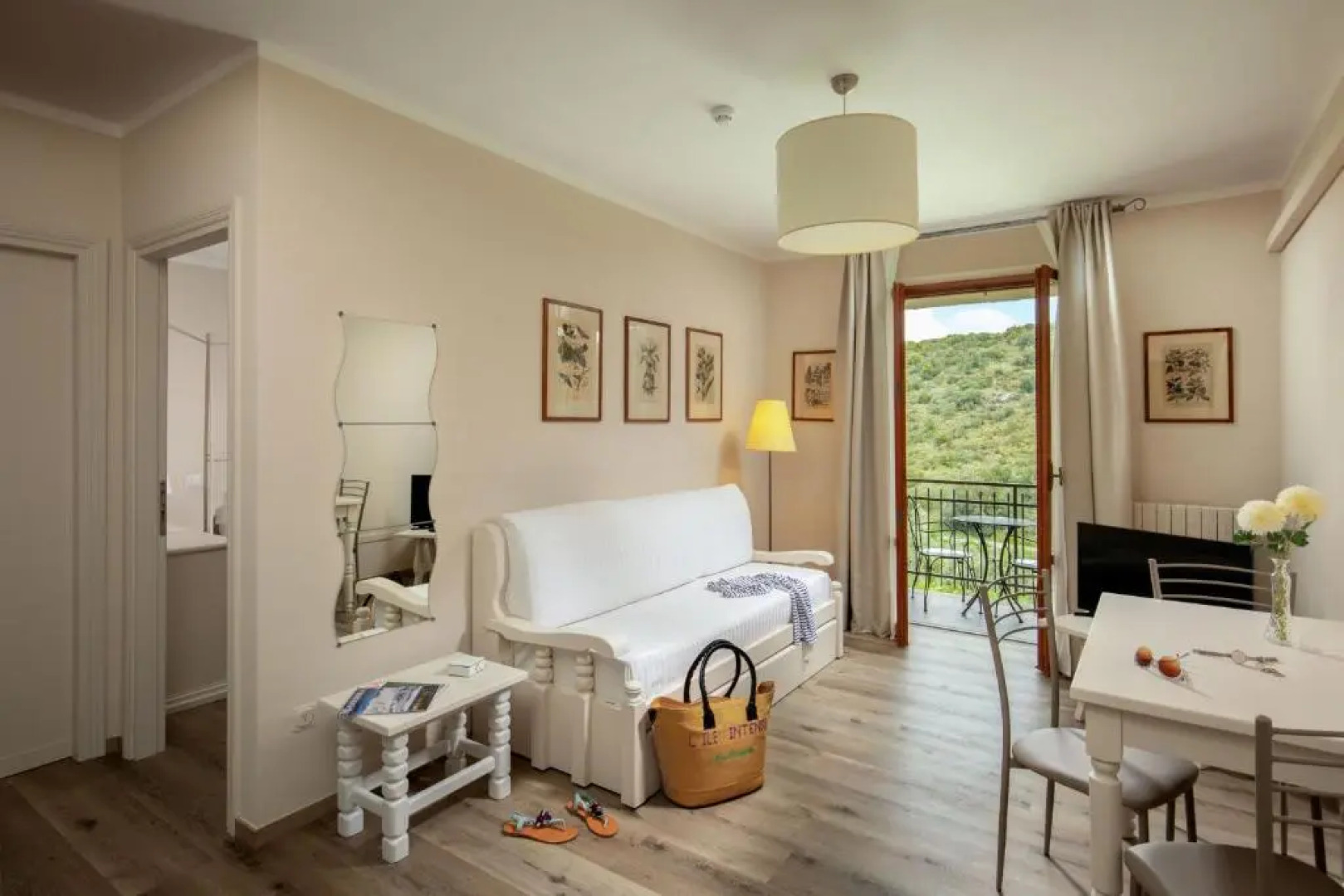 Valle del Buttero Hotel Residence