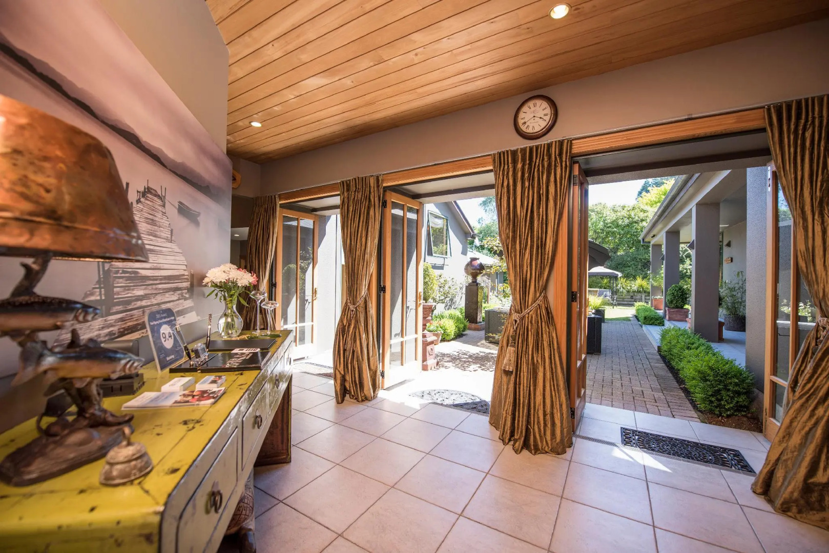 The Flying Trout Boutique Lodge