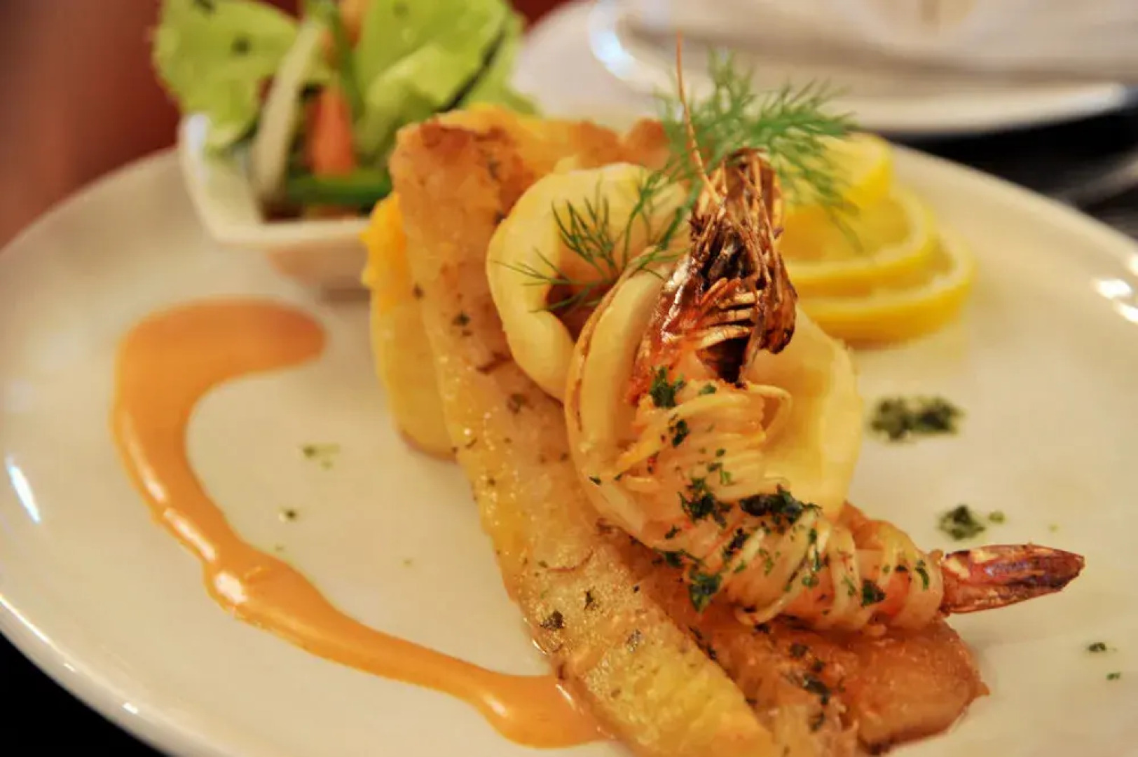 Cresta Golfview Hotel