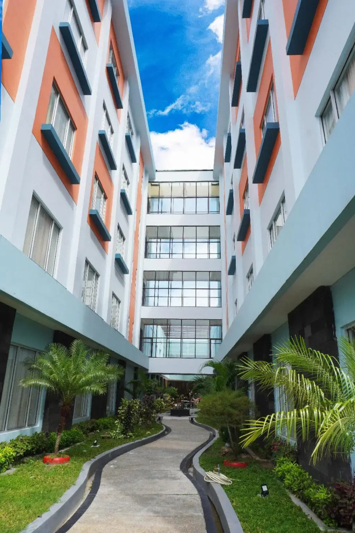 Sutan Raja Hotel & Convention Palu