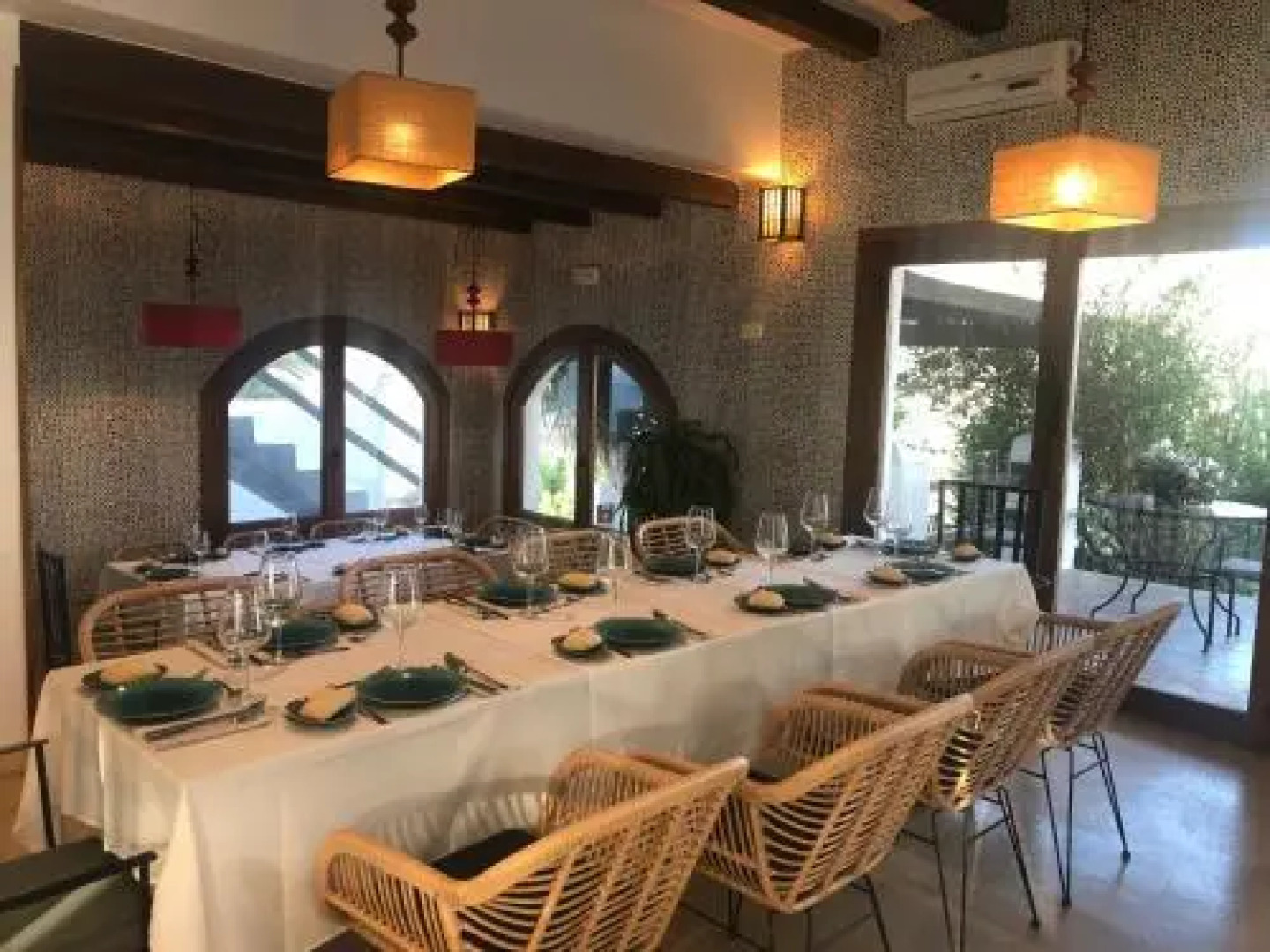 La Almendra y El Gitano