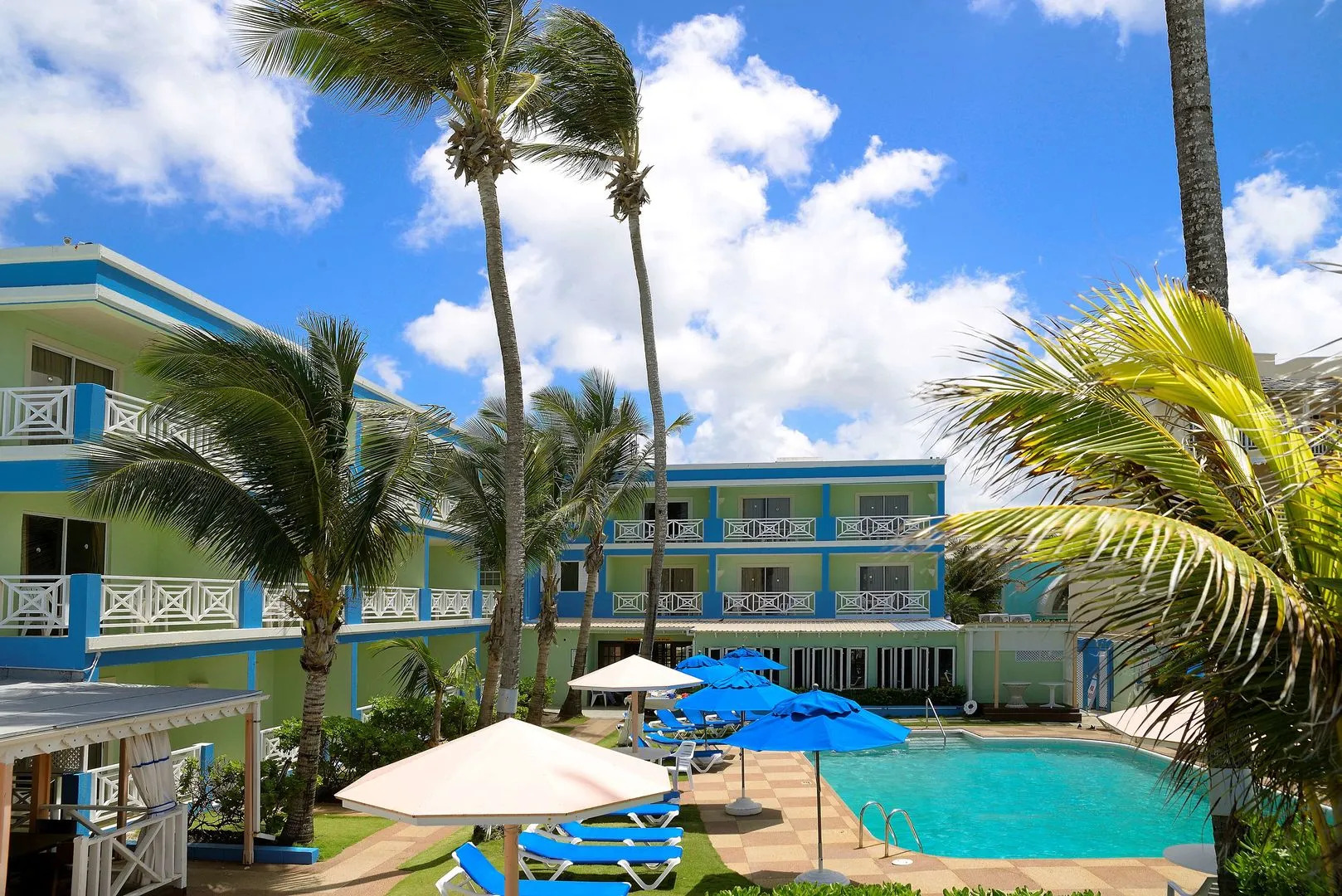 Dover Beach Hotel