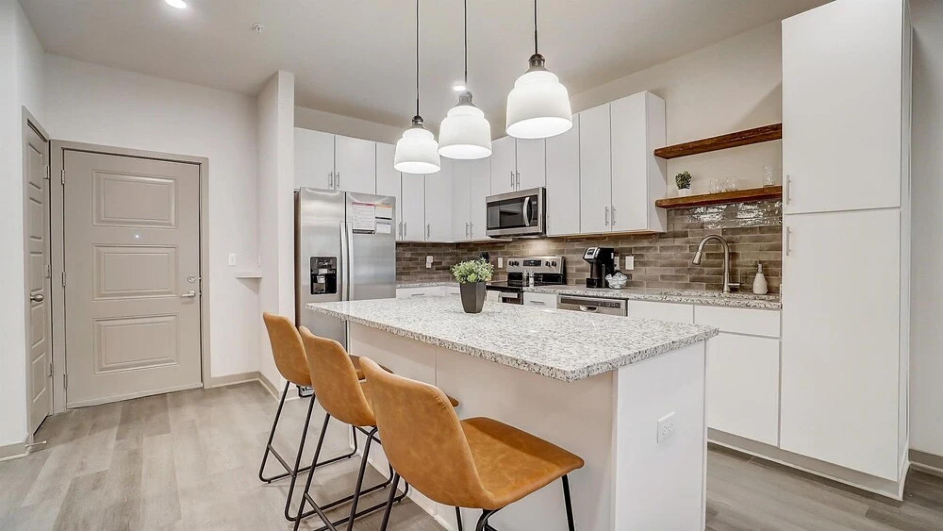 FRONTDESK Axel Row Apts Avondale Birmingham