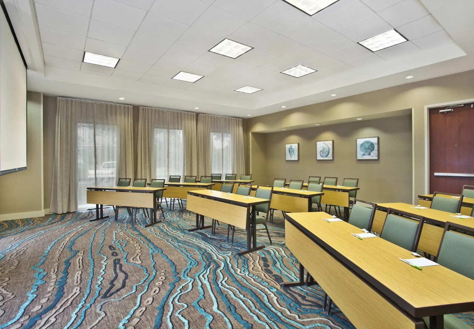 Courtyard by Marriott Gulfport Beachfront