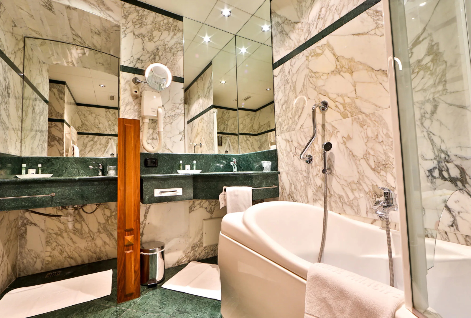 Phi Hotel Cavalieri