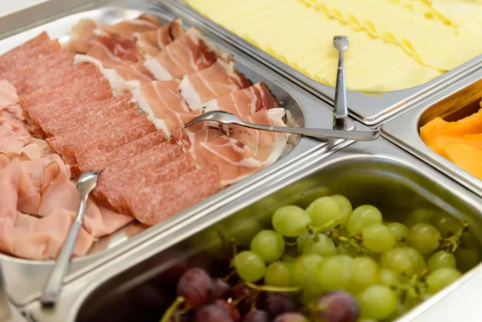 Hi Hotels Torbole Pool & Spa