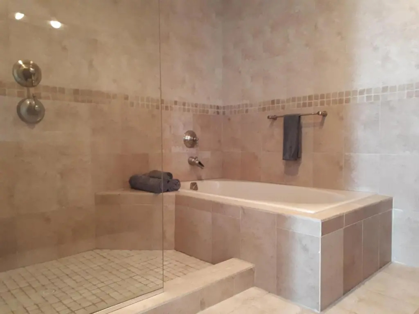 Secluded and Modern Beachfront House