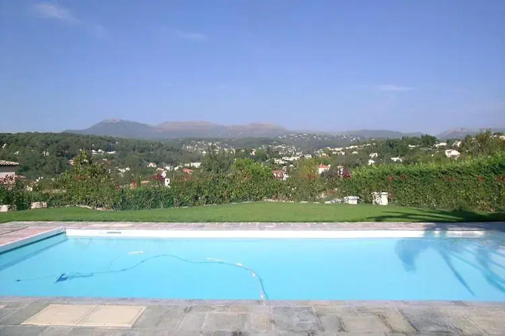 Les Petites Caillades