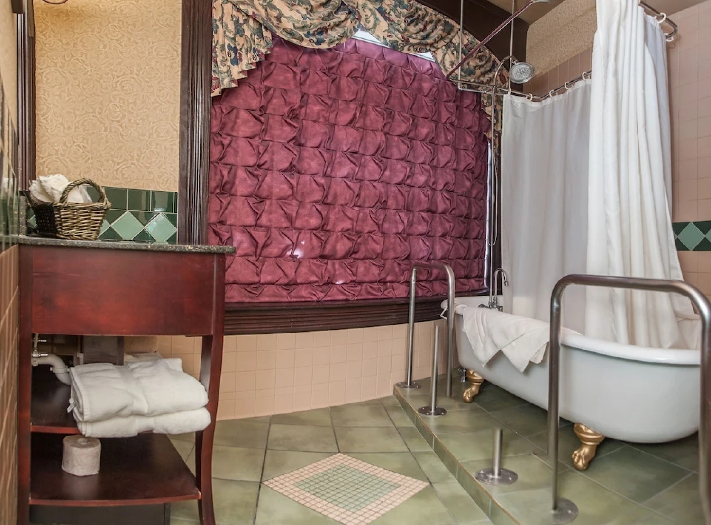 Hickoks Hotel and Gaming