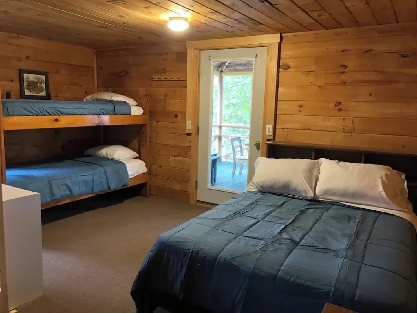 Kennebec Riverside Cabins