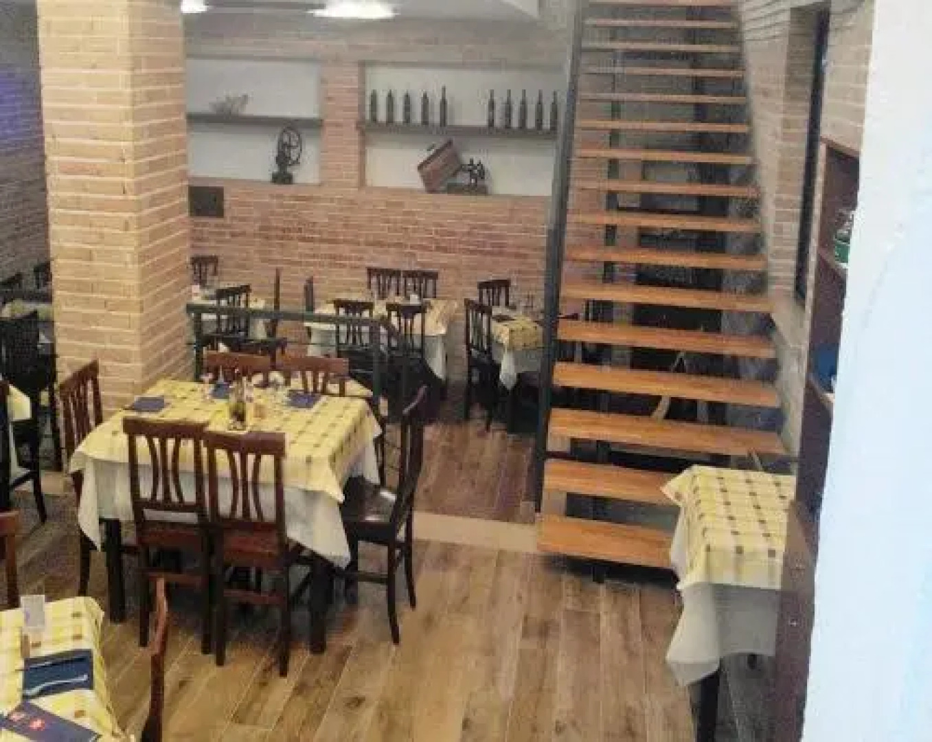 La Dea DellAbbondanza