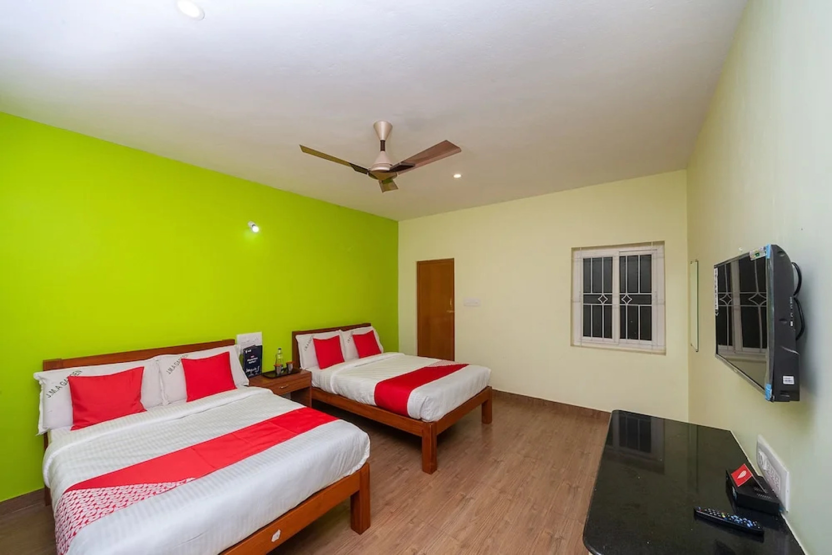 OYO 39471 Jma Garden Resorts