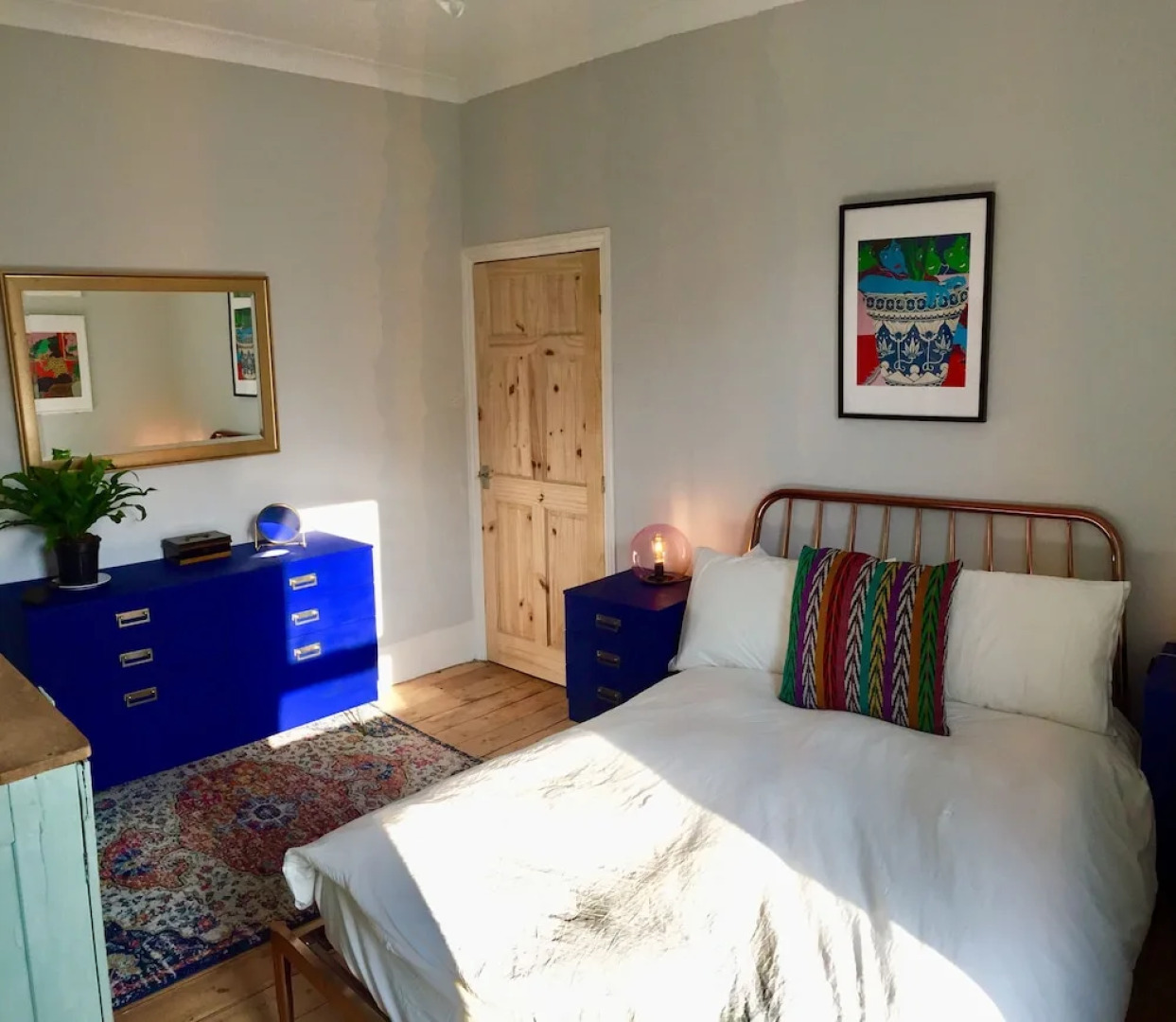 5 bedroom Seaside Townhouse Beautifully Renovated