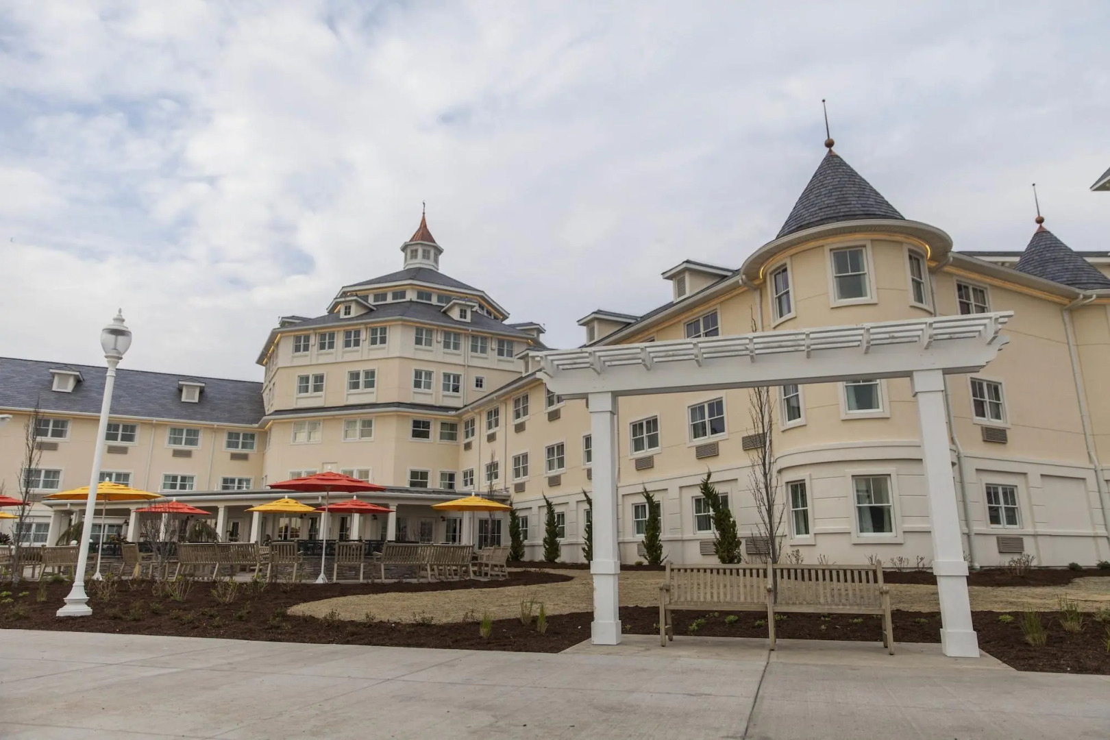 Cedar Point's Hotel Breakers
