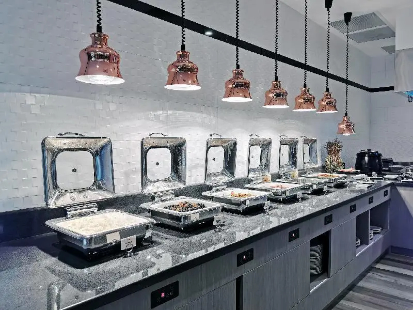 Parkinn by Radisson Iloilo