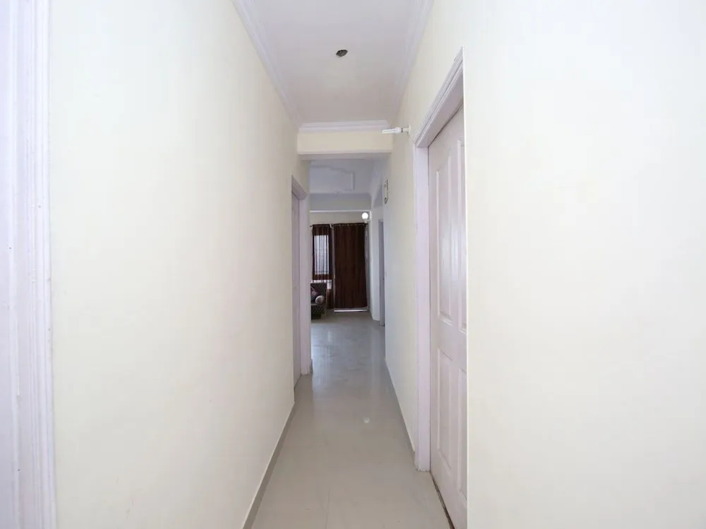 OYO Home 9897 Elegant 3BHK