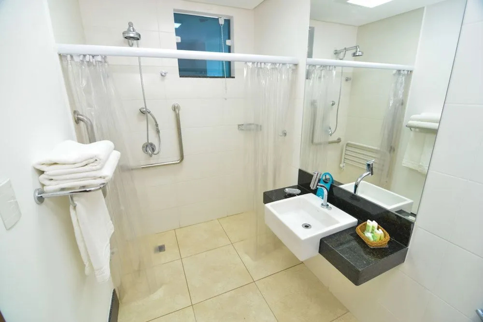 Cricaré Praia Hotel