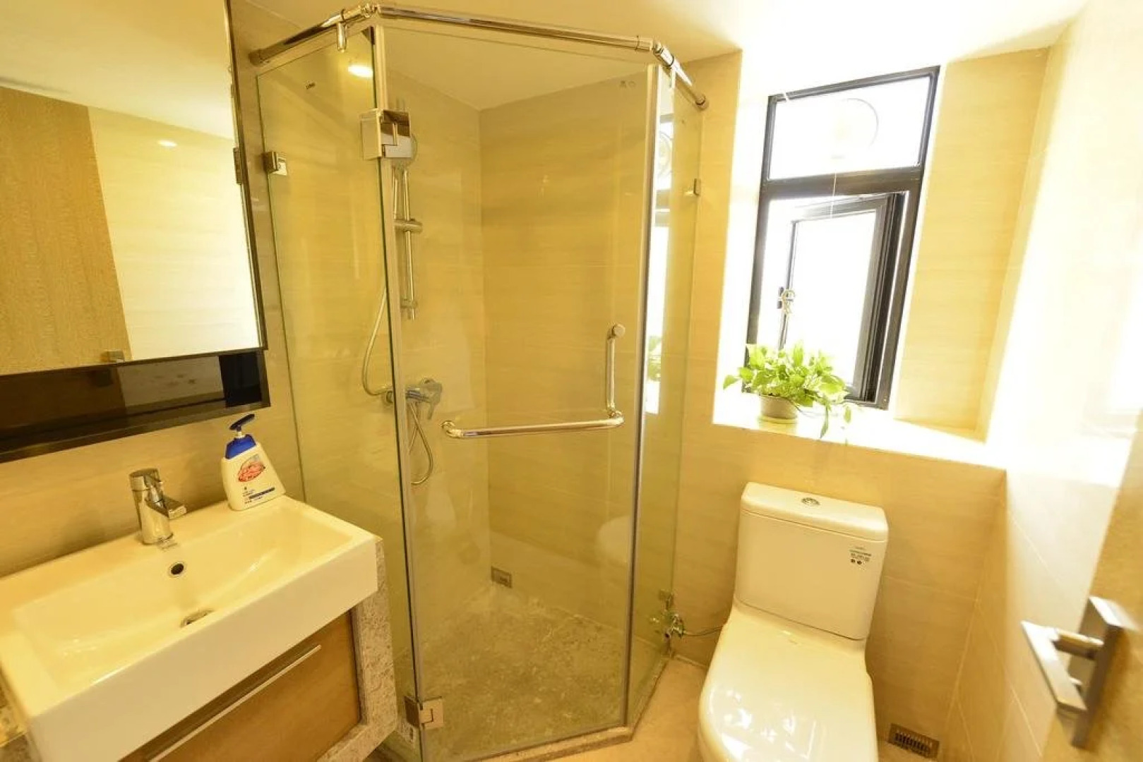 Апарт-отель Guangzhou Sunny Rain ApartHotel