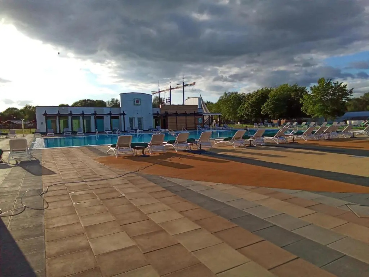 Beautiful 3 bedroom caravan with hot tub - Tattershall Lakes