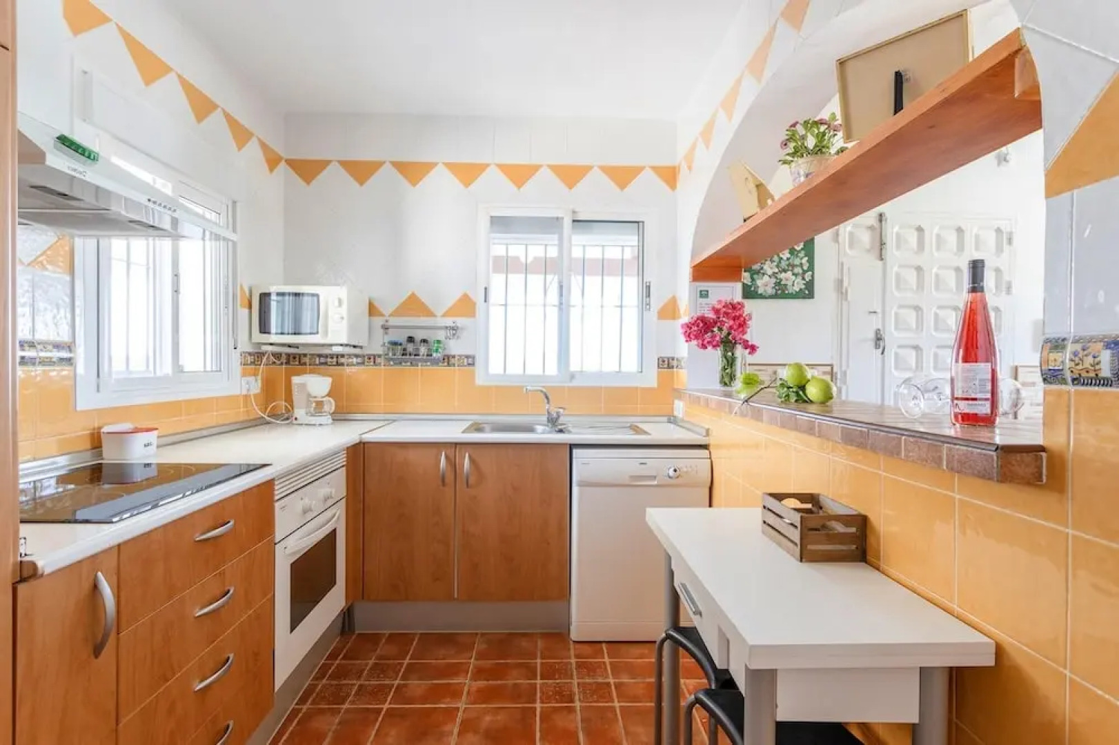 Villa with 2 Bedrooms in Cómpeta, with Wonderful Sea View, Private Pool, Enclosed Garden - 18 Km From the Beach