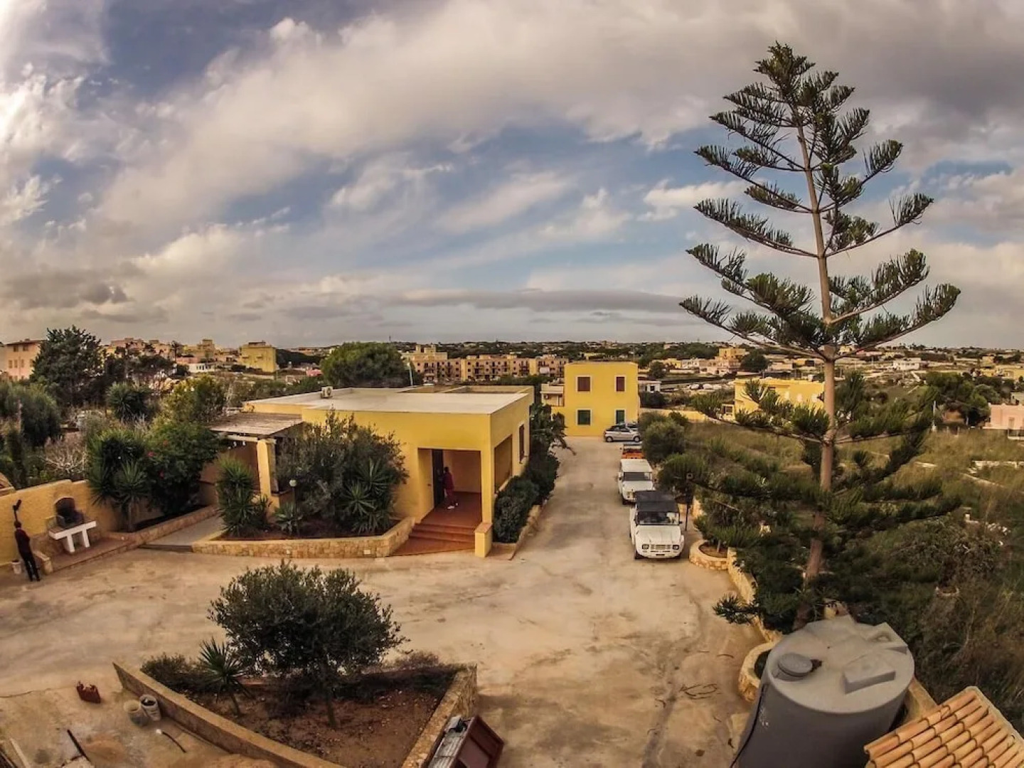 Acqua Marina Residence