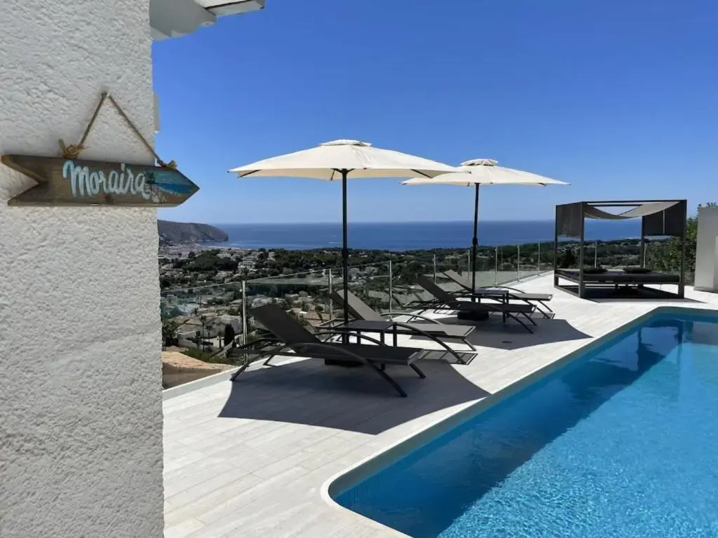 Casa Vida, Your Villa with Panoramic Sea Views in Moraira.