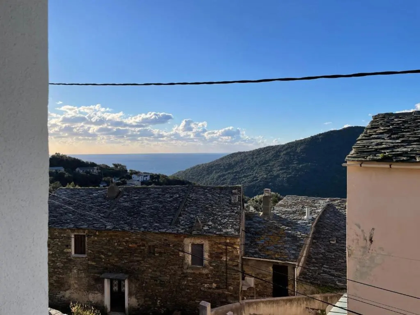 La Villa du Pressoir - authentique et spacieuse.