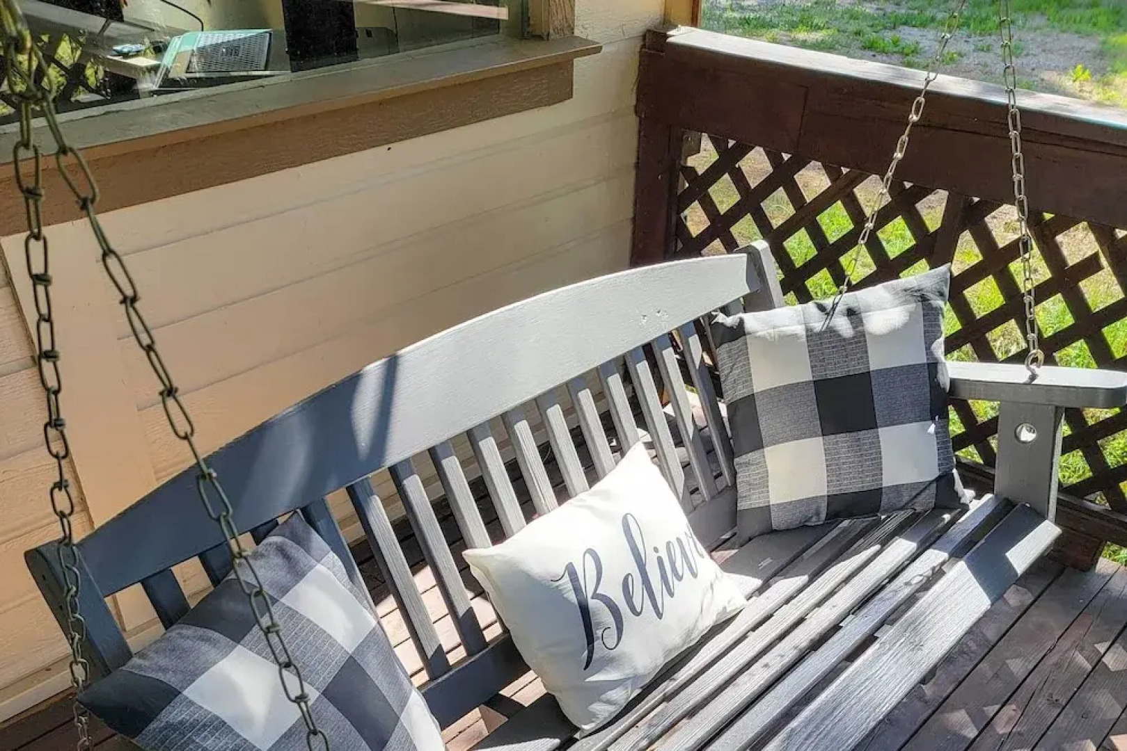 Private Cabin, 5-min Drive to Hot Springs & Golf!