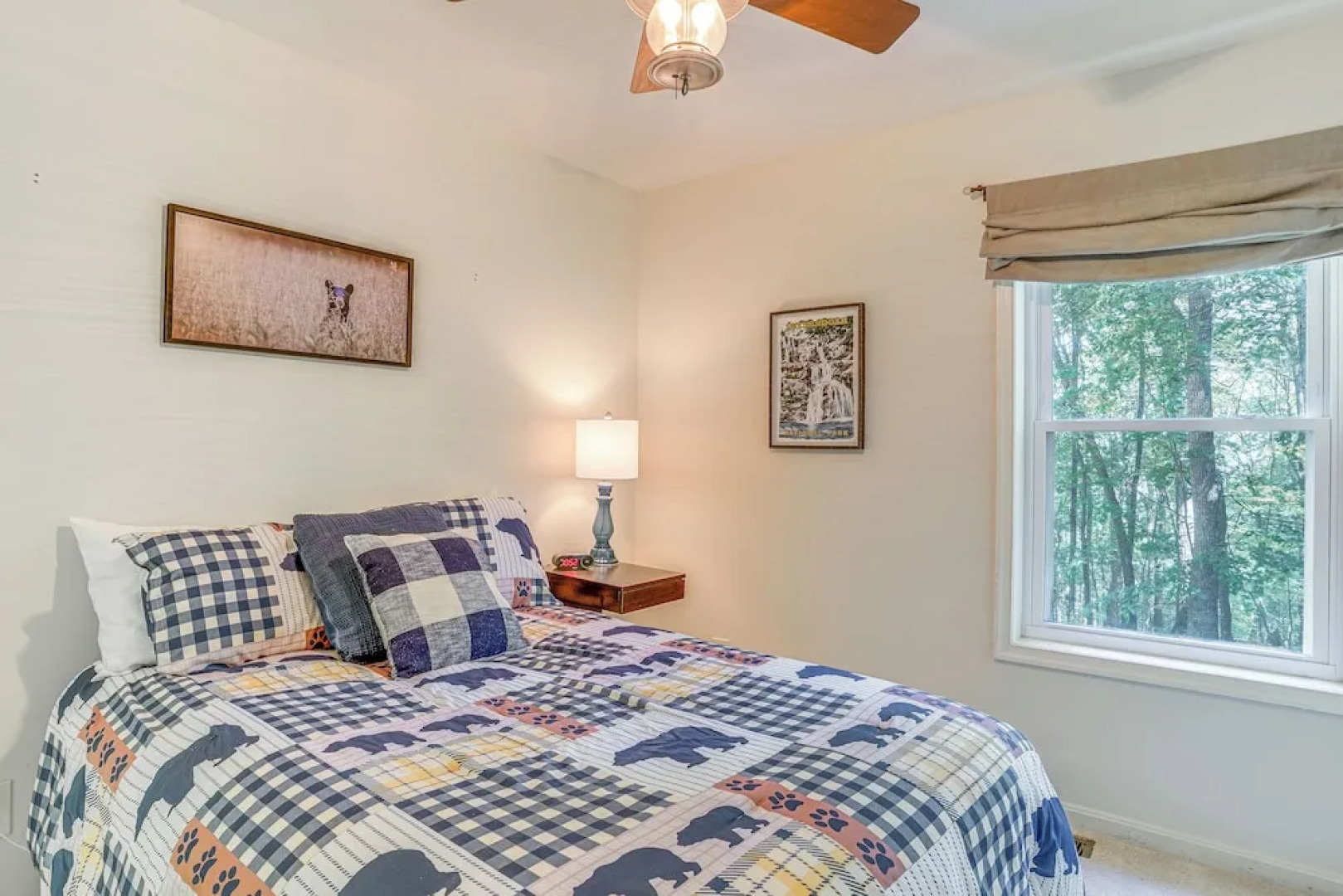 Cabin w/ Deck & Screened-in Porch in New Market!