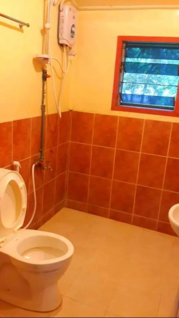 Sukau Backpackers B&B