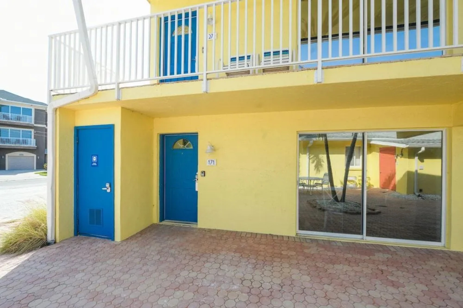 Minorga on the Key Beachside by Beachside Management