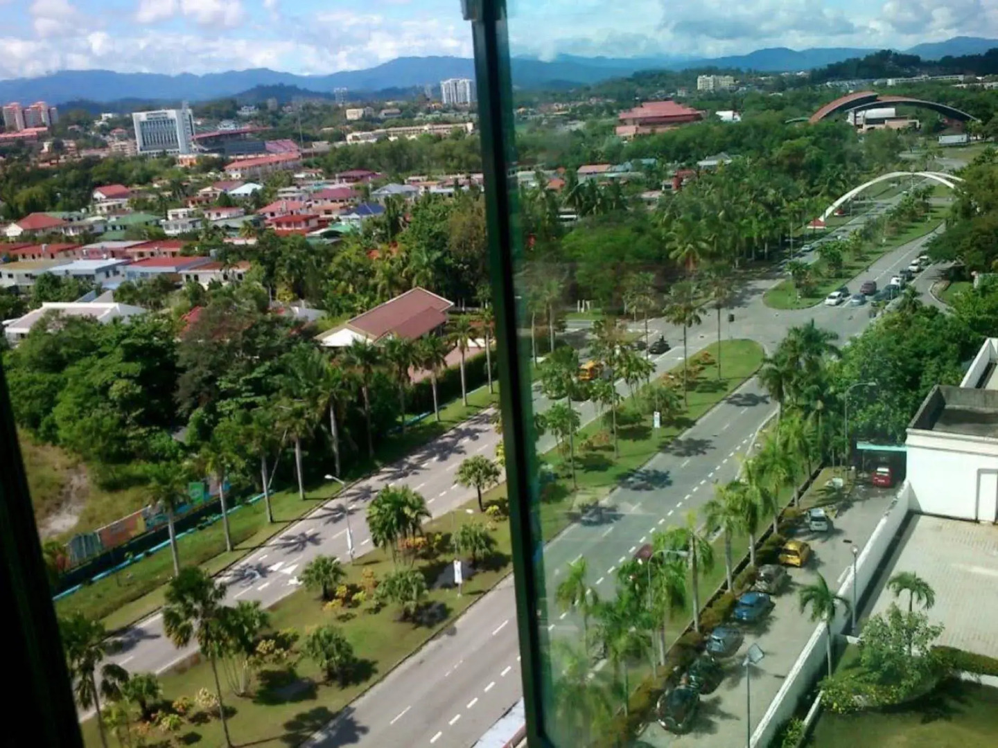 Likas Square Apartment Hotel