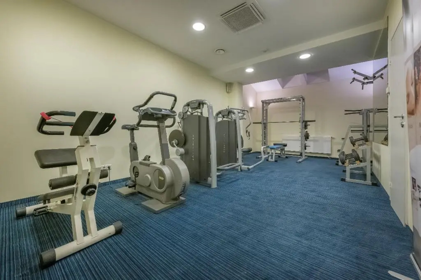 Отель Artis Centrum