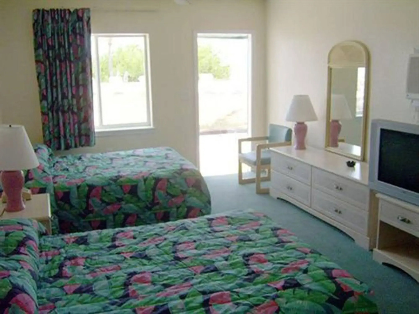 Fisher Inn Resort & Marina