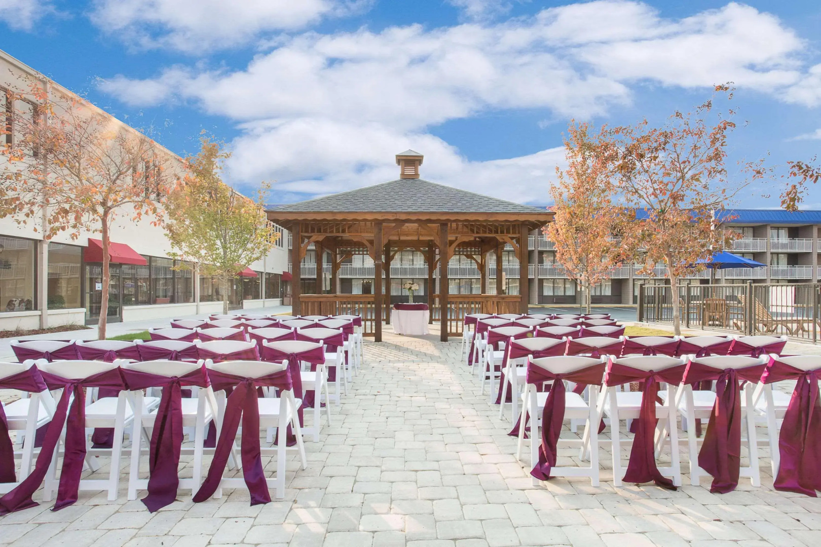 Ramada Plaza by Wyndham Fayetteville Fort Bragg Area