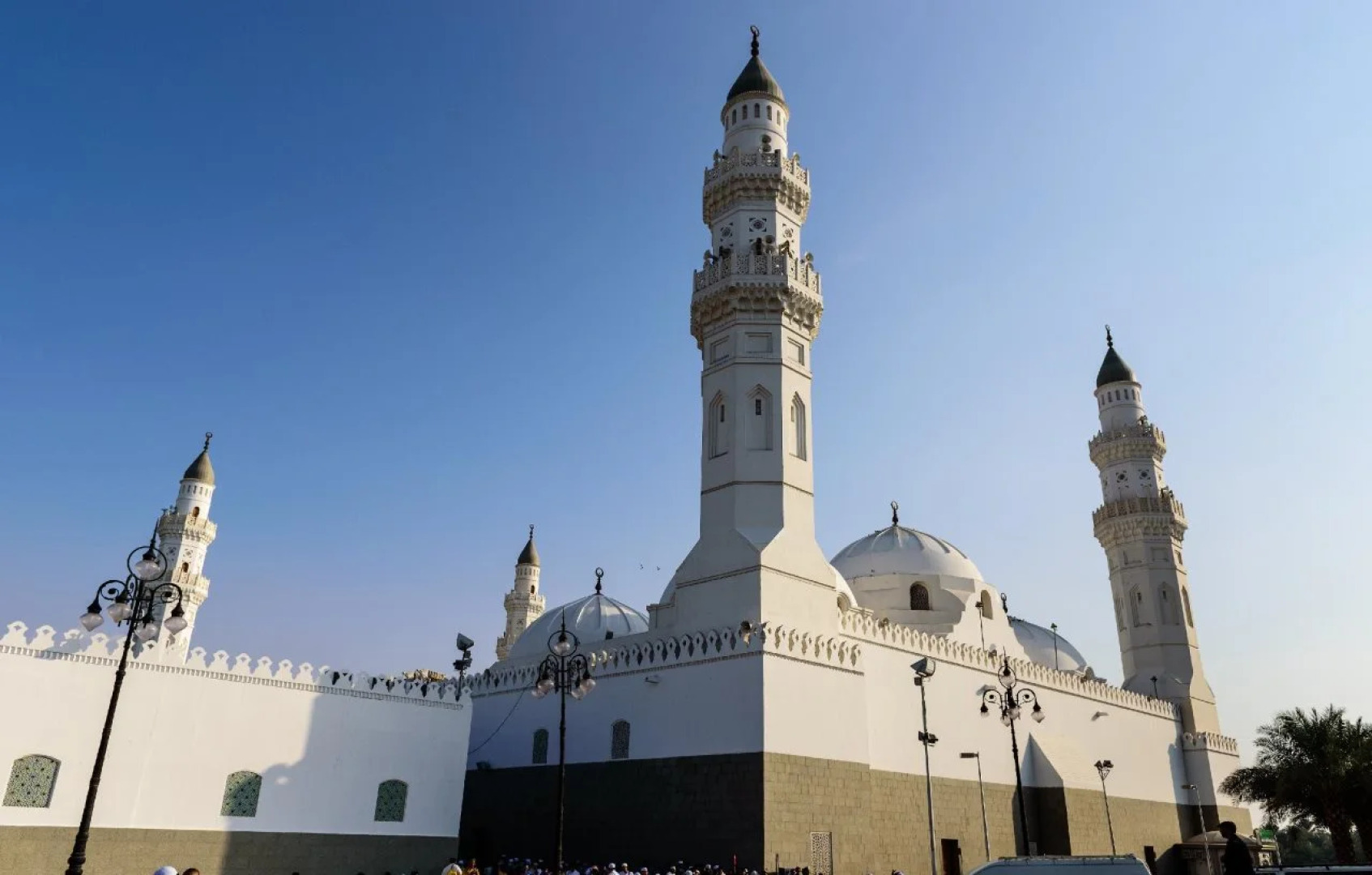 Multaqa Al Zowar Hotel