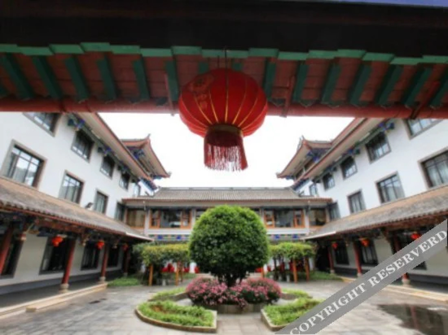 Yiren Old Town Hotel