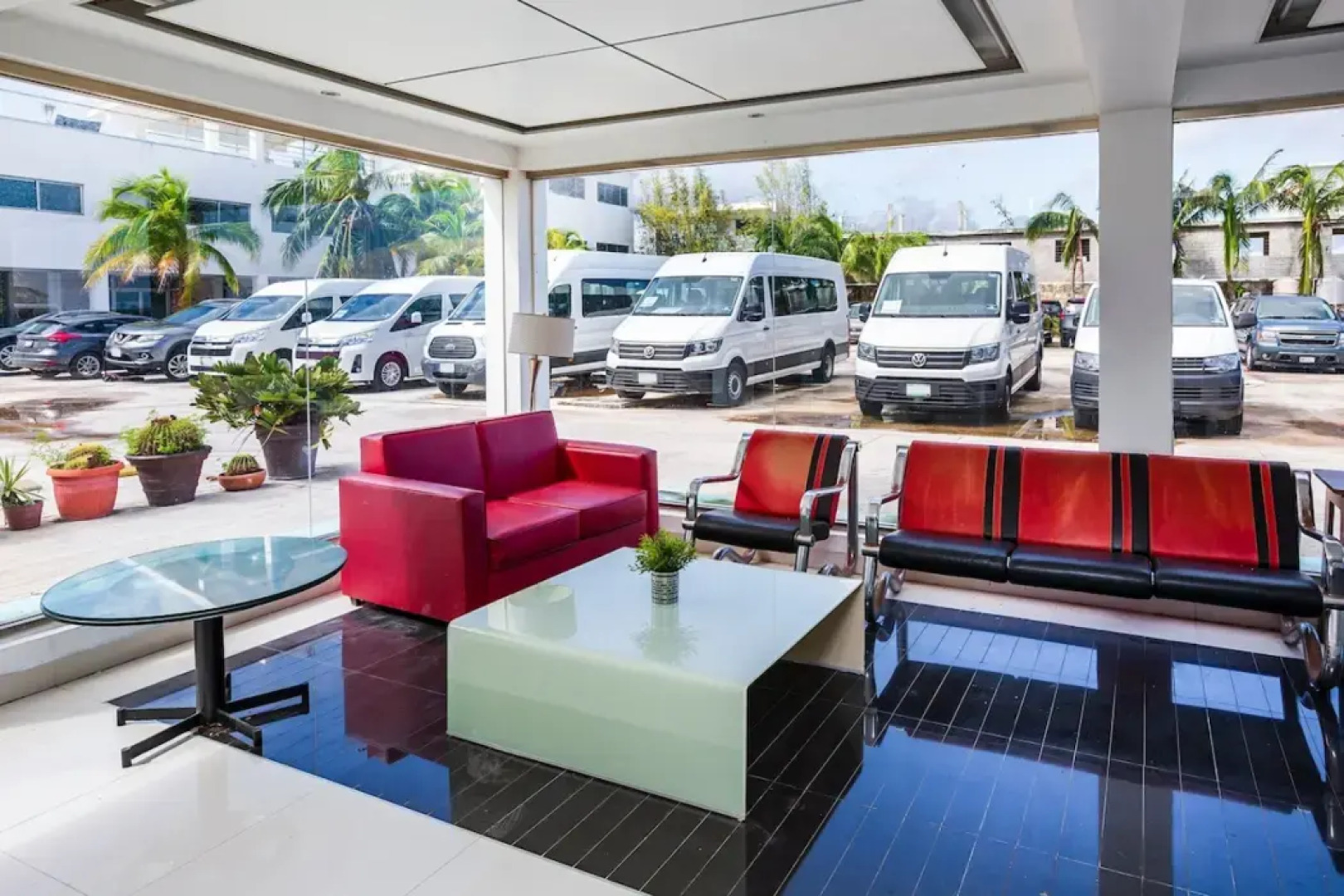 Capital O Cancun International Airport 24/7