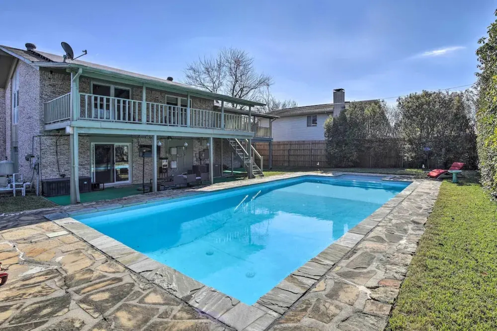 Poolside Oasis: Richardson Home w/ Movie Room!
