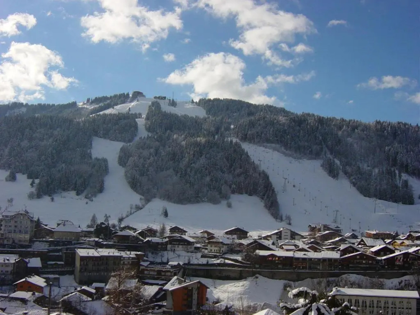 Hôtel Loisirs Les Côtes, Résidence et Chalets